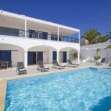Appartamento Sleeps 10 Pool Wifi