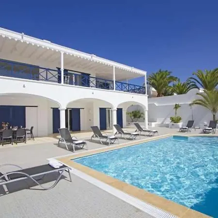 Appartamento Sleeps 10 Pool Wifi *